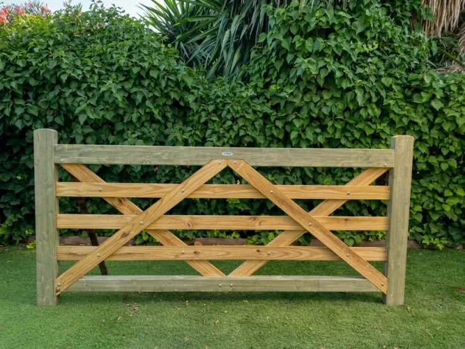 PUERTA  CAMPO  3  METROS