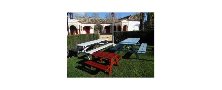 Damos Color A Nuestras Mesas De Picnic